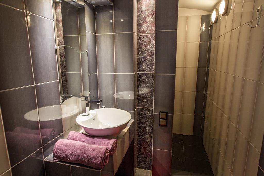 Apartament Tipton Apartman Jelenia Góra Kültér fotó